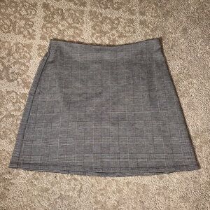Rue21 Black and Gray Plaid Mini Skirt